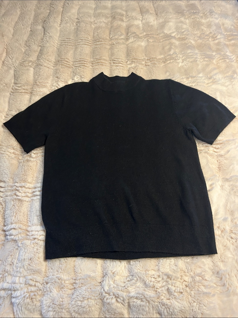Black Short Sleeve Knit Sweater